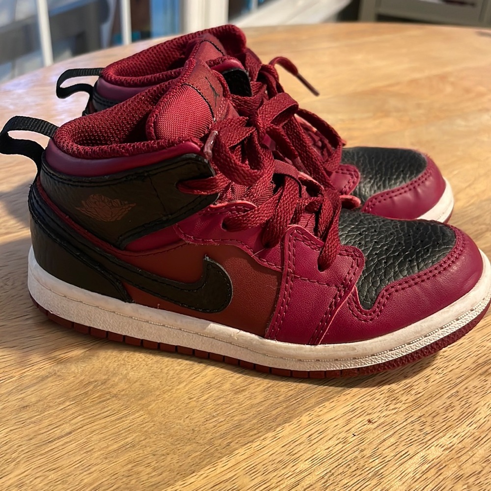 Nike Air Jordan I kids size 9C